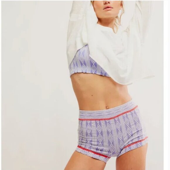 FP MOVEMENT NWOT Mountain High Short / Blueberry Combo - M/L - Picture 6 of 11